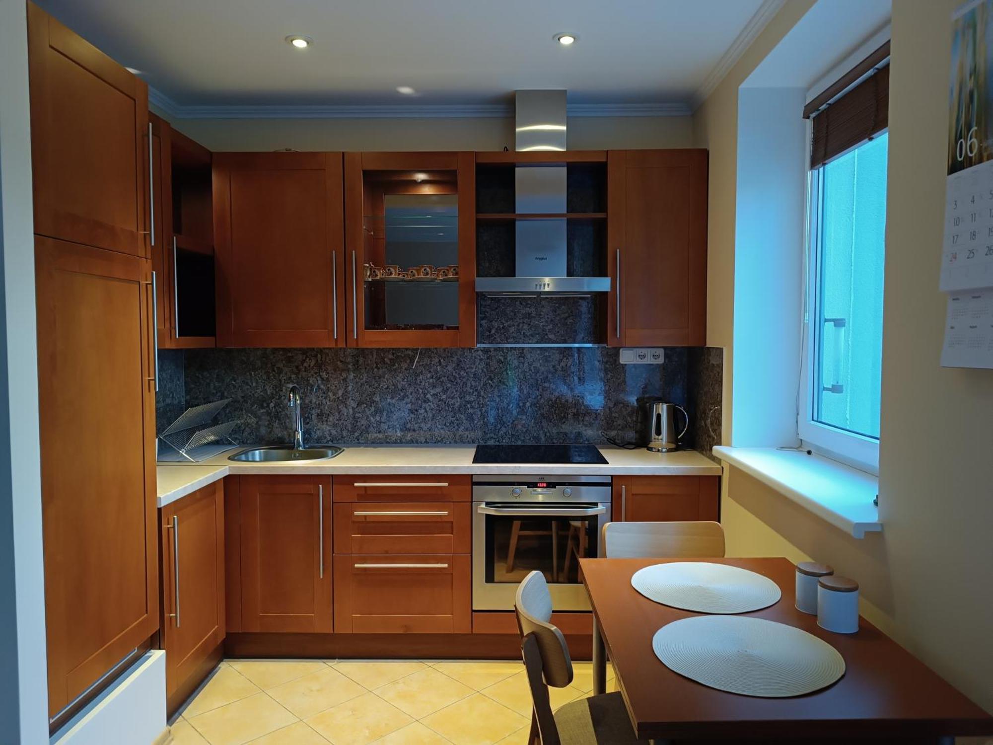 Quiet Dzelzavas Street Apartment Рига Экстерьер фото
